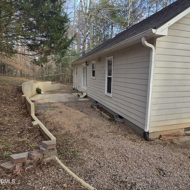 Lake life awaits in the gated community of Lake Royale! This on River Golf and Country Club at Lake Royale in North Carolina - for sale on GolfHomes.com, golf home, golf lot