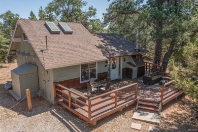 Welcome to the most charming Moonridge cabin, nestled among on Big Bear Mountain Ski and Golf Resort in California - for sale on GolfHomes.com, golf home, golf lot