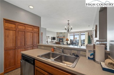 Experience stunning, multi-layered long-range views from this 2 on Sugar Mountain Golf Course in North Carolina - for sale on GolfHomes.com, golf home, golf lot