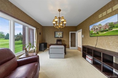 Welcome to the highly sought after Twin Lakes Golf and Swim Club on Twin Lakes Golf Club in Michigan - for sale on GolfHomes.com, golf home, golf lot
