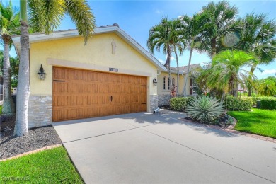 TURNKEY POOL HOME IN GATED TIMBER RIDGE - BUILT BY WCI | MOVE-IN on Gateway Golf and Country Club in Florida - for sale on GolfHomes.com, golf home, golf lot