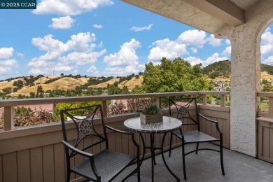 Welcome to the Villa Barcelona, a lovely top-floor condo in on Rossmoor Golf Course in California - for sale on GolfHomes.com, golf home, golf lot