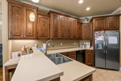 Looking for a new house for your family? This one is it! Step on Greystone Country Club in Arkansas - for sale on GolfHomes.com, golf home, golf lot