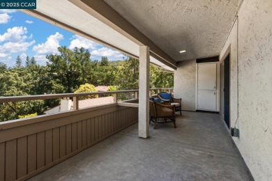 Welcome to the Villa Barcelona, a lovely top-floor condo in on Rossmoor Golf Course in California - for sale on GolfHomes.com, golf home, golf lot