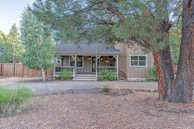 Here's your dream home crafted with love and precision. This on Pinetop Lakes Country Club in Arizona - for sale on GolfHomes.com, golf home, golf lot