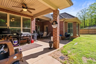 Looking for a new house for your family? This one is it! Step on Greystone Country Club in Arkansas - for sale on GolfHomes.com, golf home, golf lot