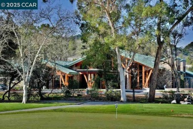 Welcome to the Villa Barcelona, a lovely top-floor condo in on Rossmoor Golf Course in California - for sale on GolfHomes.com, golf home, golf lot