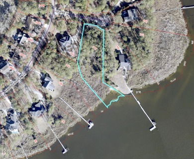 Waterfront Homesite. Located in the Gated Waterfront and Golf on Harbour Point Golf Club in North Carolina - for sale on GolfHomes.com, golf home, golf lot