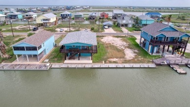 Coastal Canal Front Home in Holiday Beach, Rockport. This on Lamar Golf Course in Texas - for sale on GolfHomes.com, golf home, golf lot