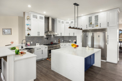 Golfer’s Luxurious dream home on White Horse Golf Club in Washington - for sale on GolfHomes.com, golf home, golf lot