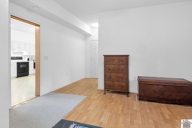 Private and Peaceful describe this 21.4 acre property located on Miller Memorial Golf Course in Kentucky - for sale on GolfHomes.com, golf home, golf lot