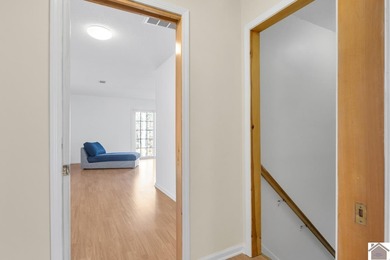 Private and Peaceful describe this 21.4 acre property located on Miller Memorial Golf Course in Kentucky - for sale on GolfHomes.com, golf home, golf lot