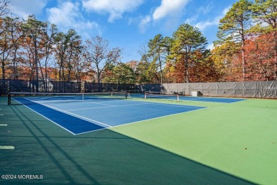 Beautifully renovated 2 bed, 2 bath home in the desirable on Greenbriar Woodlands in New Jersey - for sale on GolfHomes.com, golf home, golf lot