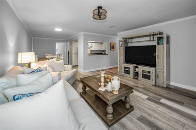 Spacious Centrally Located, 2 bedroom, 2 bathroom, villa style on Seven Springs Golf and Country Club in Florida - for sale on GolfHomes.com, golf home, golf lot