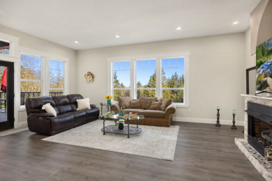 Golfer’s Luxurious dream home on White Horse Golf Club in Washington - for sale on GolfHomes.com, golf home, golf lot