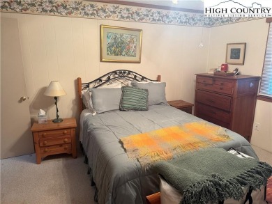 Nestled in the heart of the highly desirable Linville Land on Land Harbor Golf Course in North Carolina - for sale on GolfHomes.com, golf home, golf lot