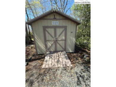 Nestled in the heart of the highly desirable Linville Land on Land Harbor Golf Course in North Carolina - for sale on GolfHomes.com, golf home, golf lot