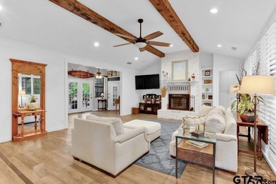 BEAUTIFUL IN GROUND POOL!! RECENTLY INSTALLED SEPTIC SYSTEM on Hide-A-Way Lake Golf Course in Texas - for sale on GolfHomes.com, golf home, golf lot