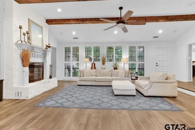 BEAUTIFUL IN GROUND POOL!! RECENTLY INSTALLED SEPTIC SYSTEM on Hide-A-Way Lake Golf Course in Texas - for sale on GolfHomes.com, golf home, golf lot