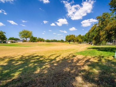 Meadowlakes Golf Course home situated on the #1 Fairway of the on Hidden Falls Golf Club in Texas - for sale on GolfHomes.com, golf home, golf lot