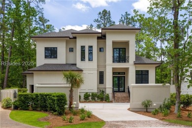 Exceptional Lowcountry living in this NEW CONSTRUCTION courtyard on Wexford Golf Club in South Carolina - for sale on GolfHomes.com, golf home, golf lot
