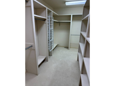 ***THIS IS AN ONLINE ONLY AUCTION! THE PRICE LISTED IS THE on Country Club of Missouri in Missouri - for sale on GolfHomes.com, golf home, golf lot