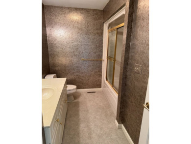 ***THIS IS AN ONLINE ONLY AUCTION! THE PRICE LISTED IS THE on Country Club of Missouri in Missouri - for sale on GolfHomes.com, golf home, golf lot