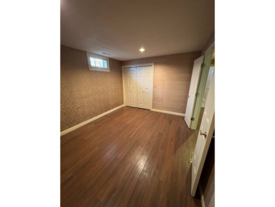 ***THIS IS AN ONLINE ONLY AUCTION! THE PRICE LISTED IS THE on Country Club of Missouri in Missouri - for sale on GolfHomes.com, golf home, golf lot
