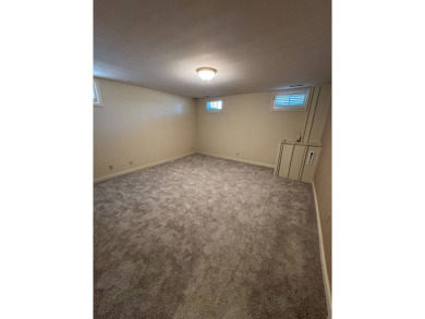 ***THIS IS AN ONLINE ONLY AUCTION! THE PRICE LISTED IS THE on Country Club of Missouri in Missouri - for sale on GolfHomes.com, golf home, golf lot