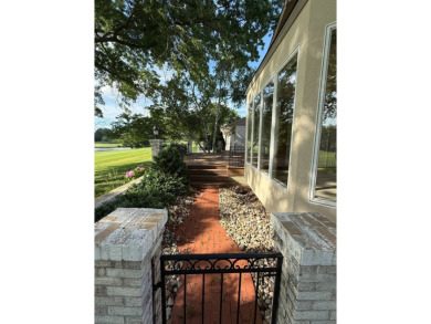 ***THIS IS AN ONLINE ONLY AUCTION! THE PRICE LISTED IS THE on Country Club of Missouri in Missouri - for sale on GolfHomes.com, golf home, golf lot