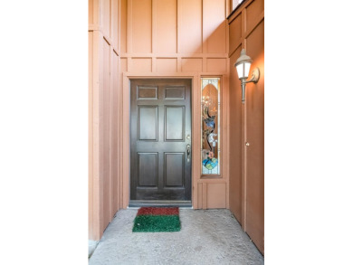 Charming home in Millwood! Situated on an extra large lot in on Visalia Country Club in California - for sale on GolfHomes.com, golf home, golf lot