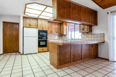 Charming home in Millwood! Situated on an extra large lot in on Visalia Country Club in California - for sale on GolfHomes.com, golf home, golf lot