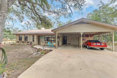 Welcome to 106 Redbird St., located in the highly desirable on Blue Lake Golf Club in Texas - for sale on GolfHomes.com, golf home, golf lot