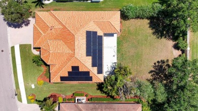 Under contract-accepting backup offers. Welcome to Laurel Lakes on Laurel Oak Country Club in Florida - for sale on GolfHomes.com, golf home, golf lot