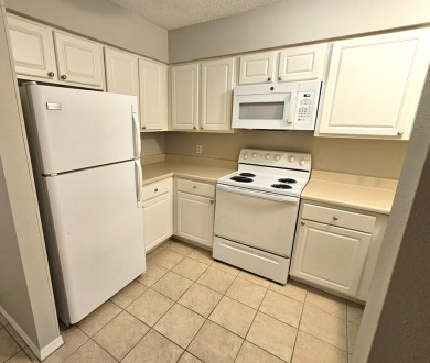 FRESH NEW PAINT & CARPETING THROUGHOUT! Welcome to on Bluewater Bay Resort in Florida - for sale on GolfHomes.com, golf home, golf lot