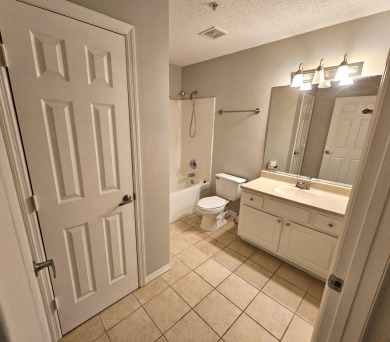 FRESH NEW PAINT & CARPETING THROUGHOUT! Welcome to on Bluewater Bay Resort in Florida - for sale on GolfHomes.com, golf home, golf lot