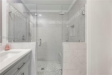 This beautifully updated 2 BR, 2 BA flat in the sought-after on Shipyard Golf Club in South Carolina - for sale on GolfHomes.com, golf home, golf lot