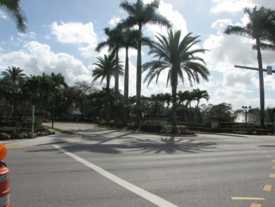 Unique Lot in Palm Beach Gardens. Build your Custom Dream Home on PGA National Estates Golf Course in Florida - for sale on GolfHomes.com, golf home, golf lot