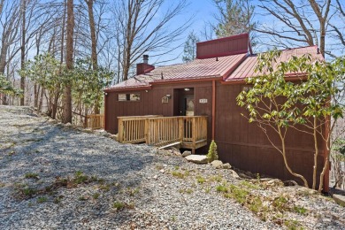 Charming Mountain Cottage at Beech Mountain

Discover your cozy on Beech Mountain Club in North Carolina - for sale on GolfHomes.com, golf home, golf lot