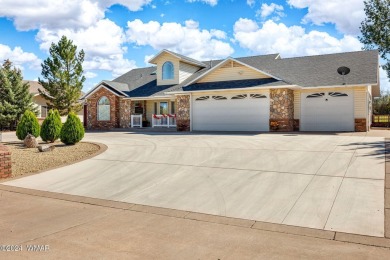 ON THE FAIRWAY ... this gorgeous 3 bedroom, 3 bath home offers 2 on Snowflake Municipal Golf Course in Arizona - for sale on GolfHomes.com, golf home, golf lot