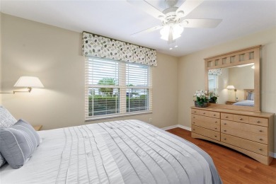 Under contract-accepting backup offers. W-E-L-C-O-M-E to your on The Links of Spruce Creek in Florida - for sale on GolfHomes.com, golf home, golf lot