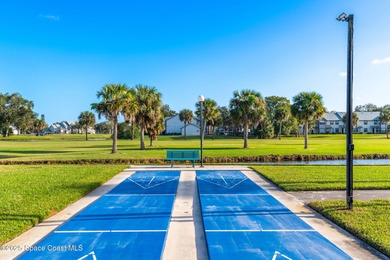 Welcome to easy, low-maintenance living at Sun N Green, a on Mallards Landing Golf Course in Florida - for sale on GolfHomes.com, golf home, golf lot