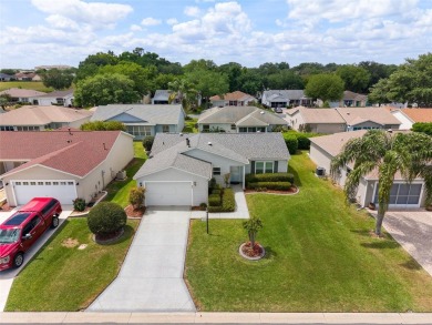 Under contract-accepting backup offers. W-E-L-C-O-M-E to your on The Links of Spruce Creek in Florida - for sale on GolfHomes.com, golf home, golf lot