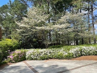 Welcome Home!! Enjoy refined golf course living in this on Woodside Plantation Country Club in South Carolina - for sale on GolfHomes.com, golf home, golf lot