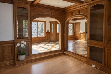 Welcome Home!! Enjoy refined golf course living in this on Woodside Plantation Country Club in South Carolina - for sale on GolfHomes.com, golf home, golf lot