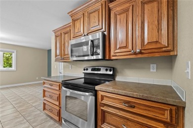 Peaceful Bella Vista Retreat with Access to Back 40 Trials

 on Bella Vista - Metfield Golf Complex and Country Club in Arkansas - for sale on GolfHomes.com, golf home, golf lot