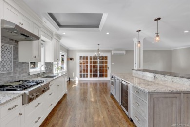 THIS FALL, DONT STALL- THIS SPLIT LEVEL HAS IT ALL...WELCOME TO on Peninsula Golf Club in New York - for sale on GolfHomes.com, golf home, golf lot