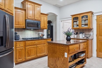 You've got to see this beautiful 2 story home in Rivercut! on Rivercut Golf Course in Missouri - for sale on GolfHomes.com, golf home, golf lot