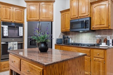 You've got to see this beautiful 2 story home in Rivercut! on Rivercut Golf Course in Missouri - for sale on GolfHomes.com, golf home, golf lot