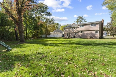 Stunning 5-Bedroom Colonial on Private Cul-de-sac  Nestled at on Wampanoag Country Club in Connecticut - for sale on GolfHomes.com, golf home, golf lot